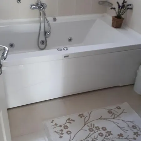 Gorgeous 2 Bed Private Ground Floor In One Of Sides Exclusive Communi Side
